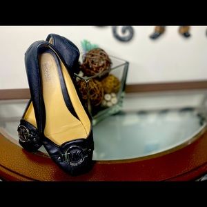 Black Flat Dress Shoe